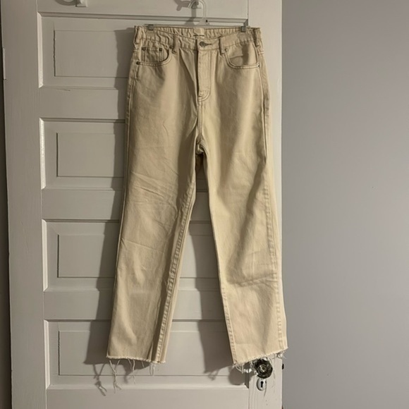 Zulu & Zephyr Cream Raw Hem High Rise Jean - Picture 1 of 4